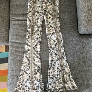 Volcom Large Patterned Stretch Flare Pants